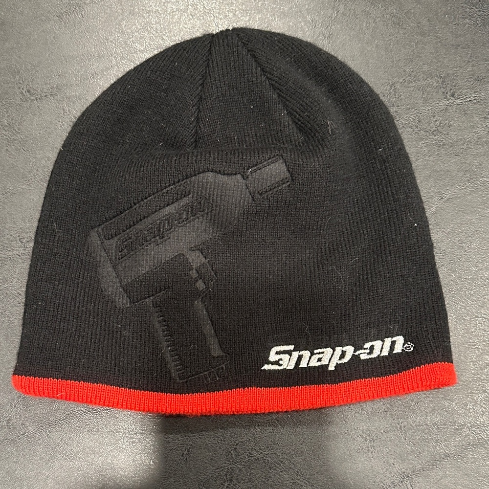 Snap-on Black and Red Beanie Hat